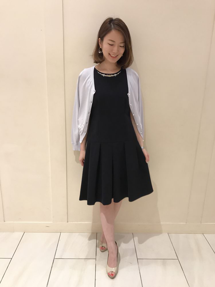 襟ぐりビジューローウエストワンピース Coordinate Aveniretoile Staff Blog