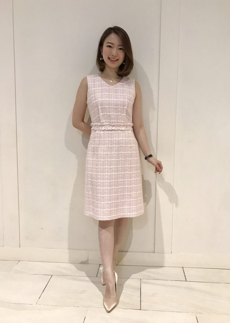 Vネックピンクツイードワンピース Coordinate Aveniretoile Staff Blog