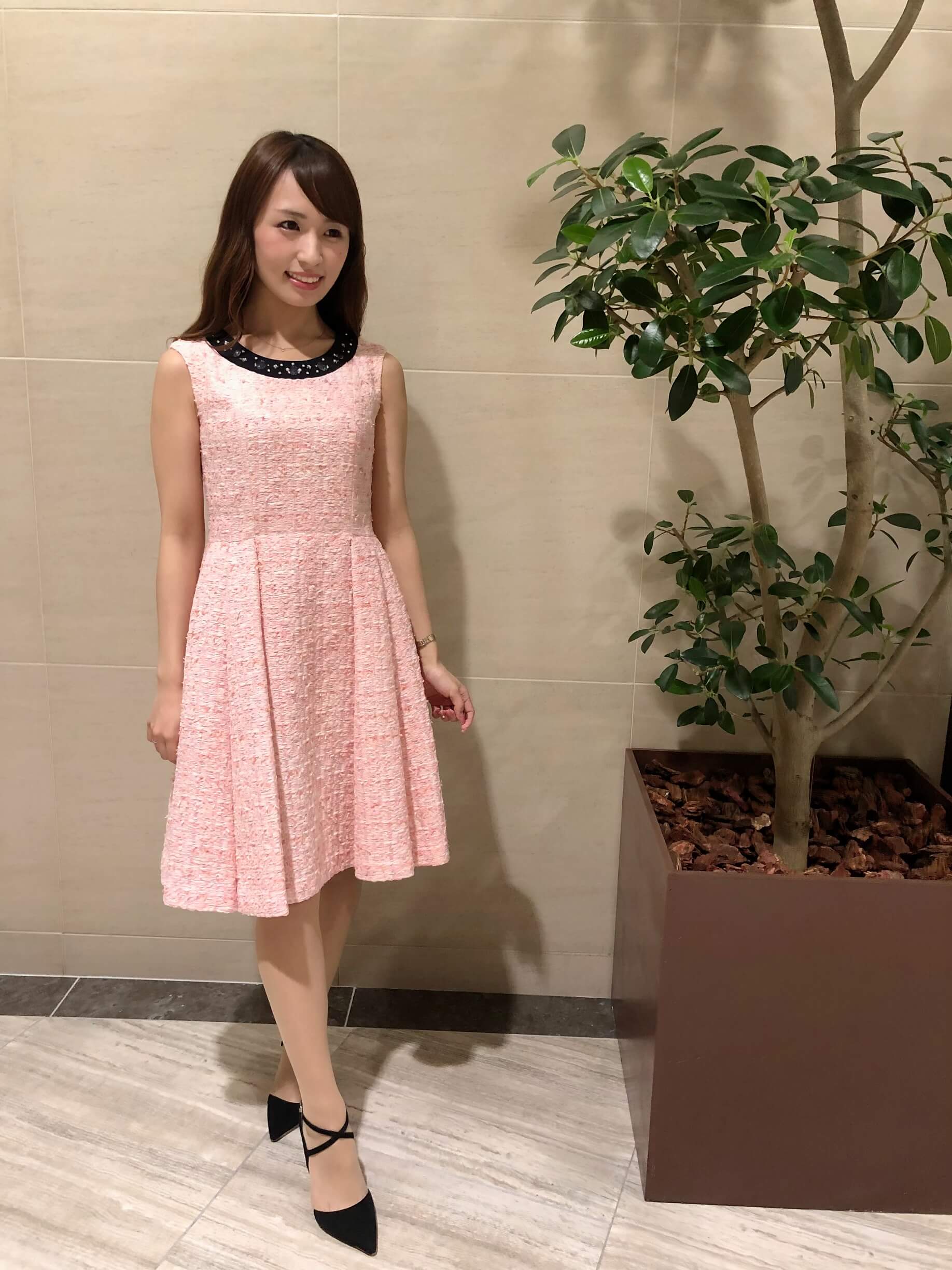 美シルエットが叶う♡ピンクツイードワンピース | m-i-d