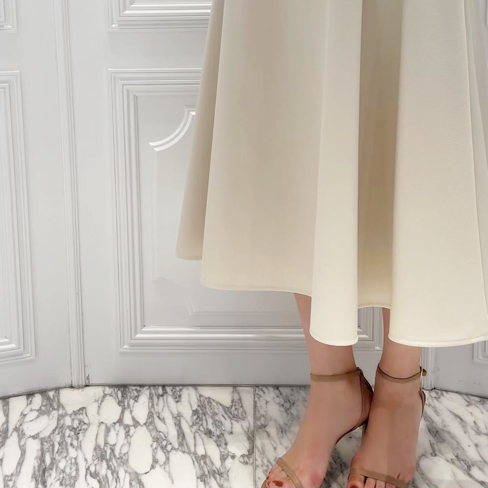 新作入荷情報〈ダブルクロスフレアスカート〉 | m-i-d | AVENIRETOILE