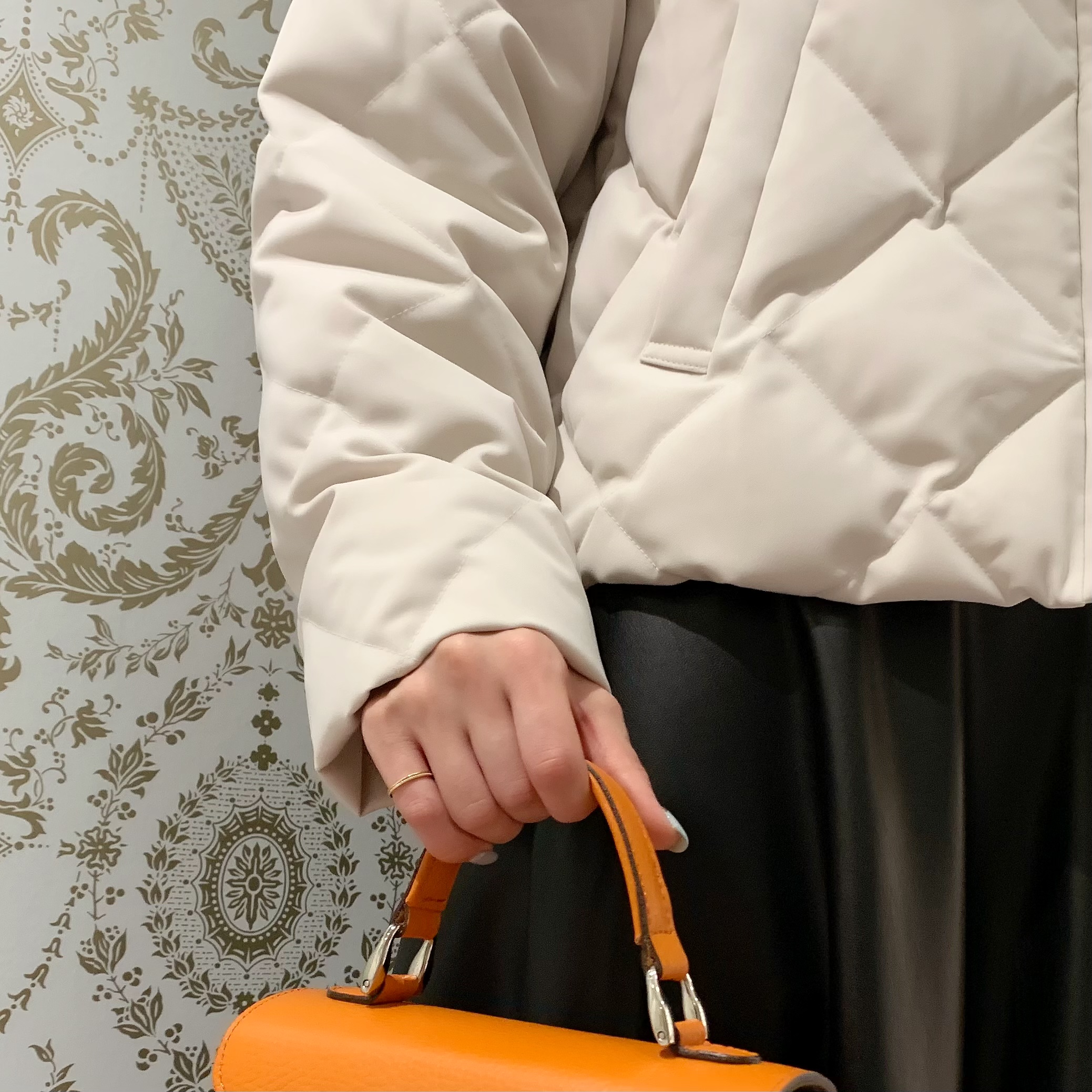 変更済み7d2 フェミニンコーデ♡ Mサイズ レディース服 まとめ売り 8点 62-300x225.jpg