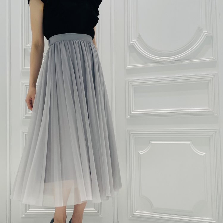 新作入荷情報〈グログランウエストチュールスカート〉 | m-i-d