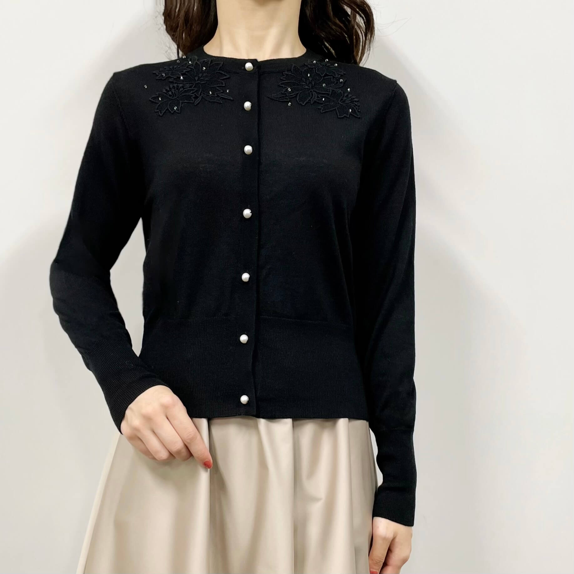 新作入荷情報〈ビジューレースニットカーディガン〉 | m-i-d