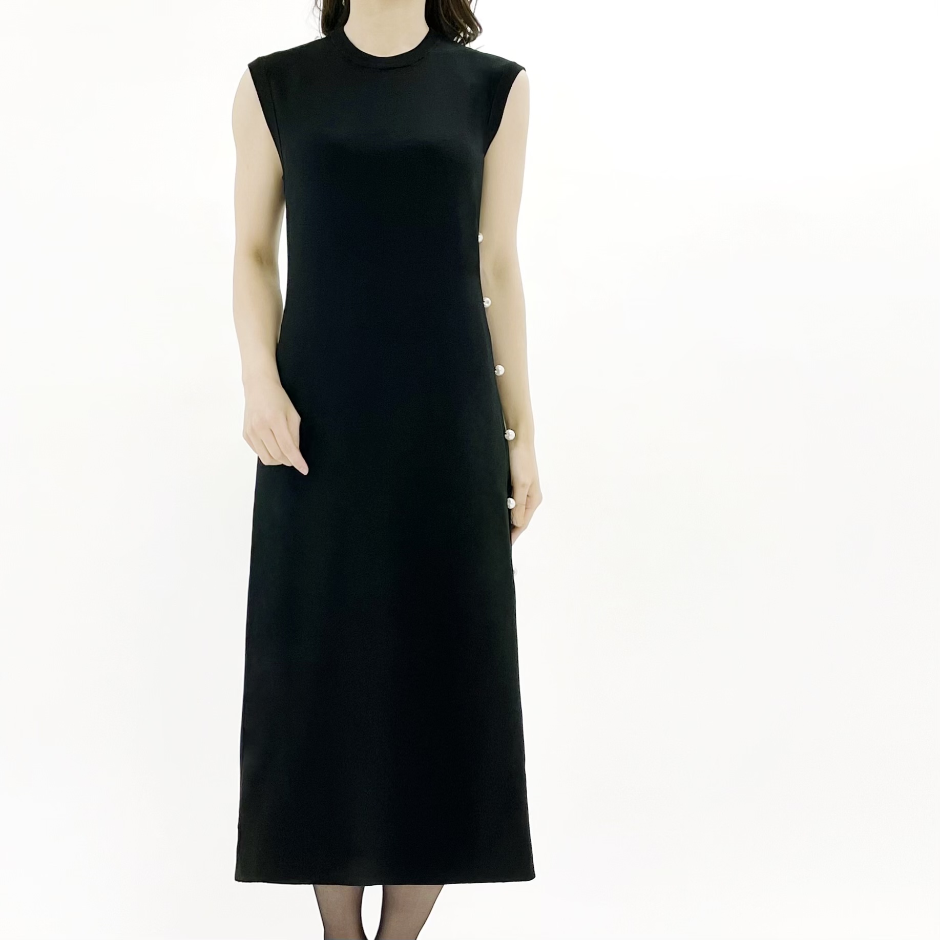 新作入荷情報〈サイドパールニットワンピース〉 | m-i-d