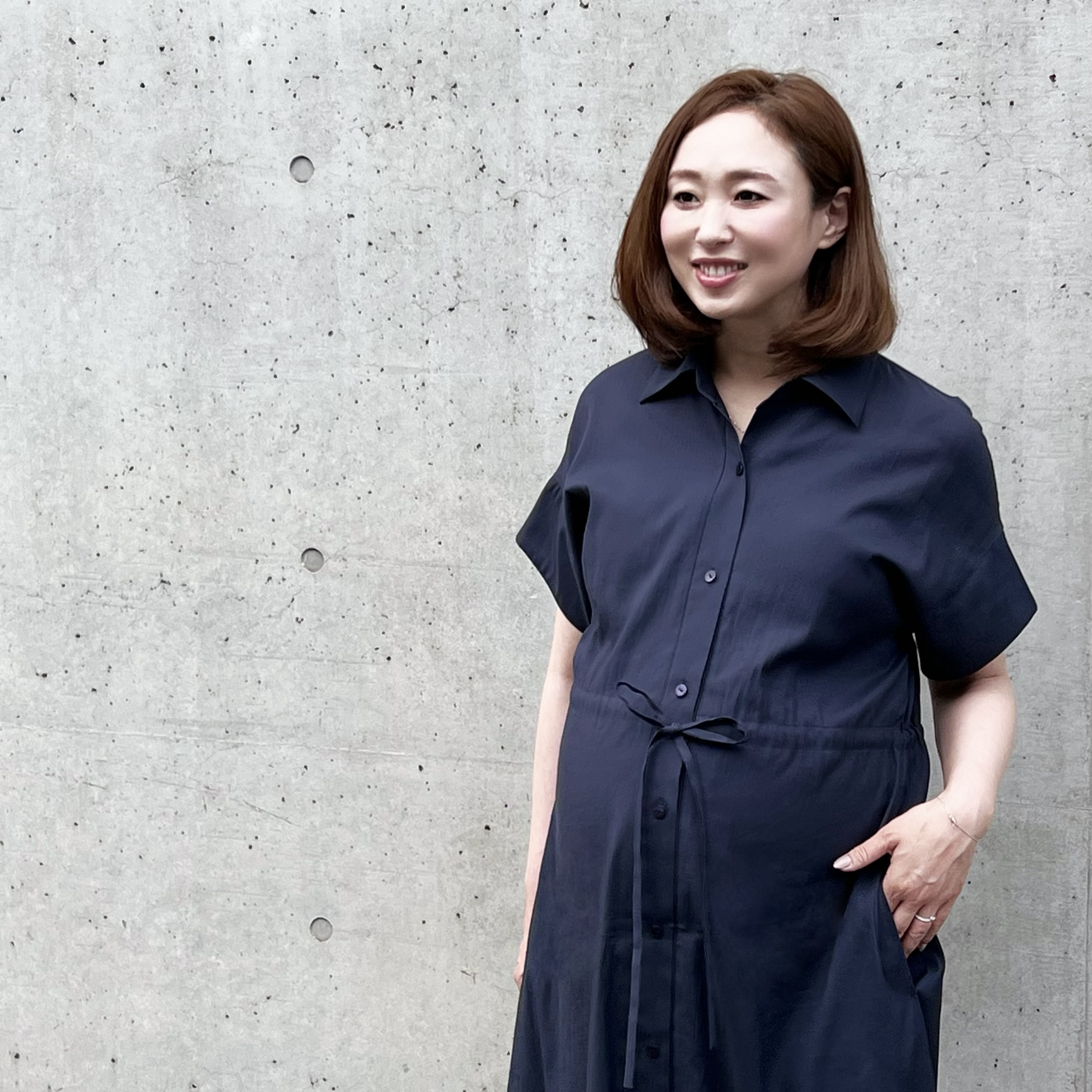 アベニールエトワール2024 カタログ掲載ワンピース　ネイビー　一回着美品 1284D96A-8BA7-4E5A-AA27-