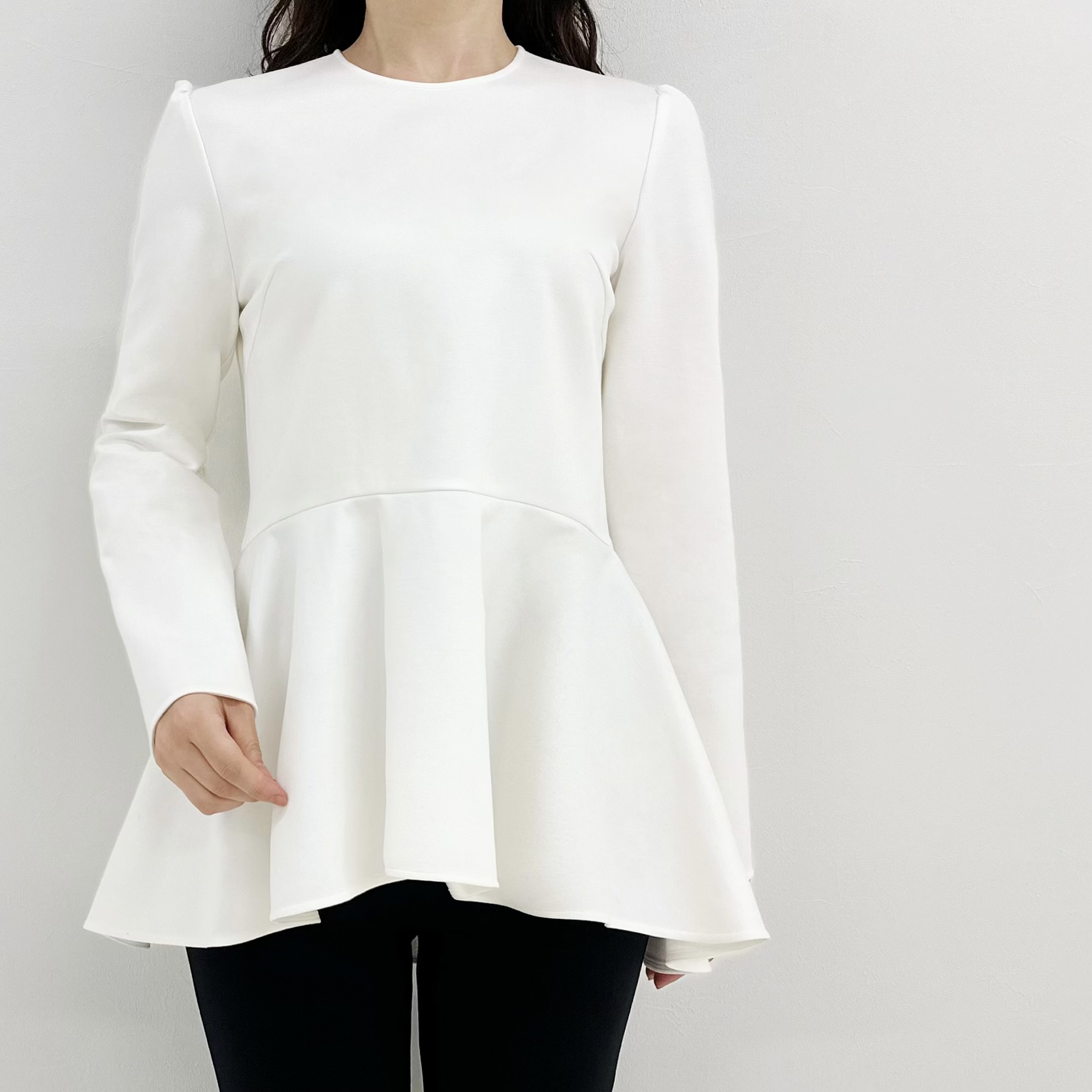 新作入荷情報〈長袖ペプラムポンチカットソー〉 | m-i-d