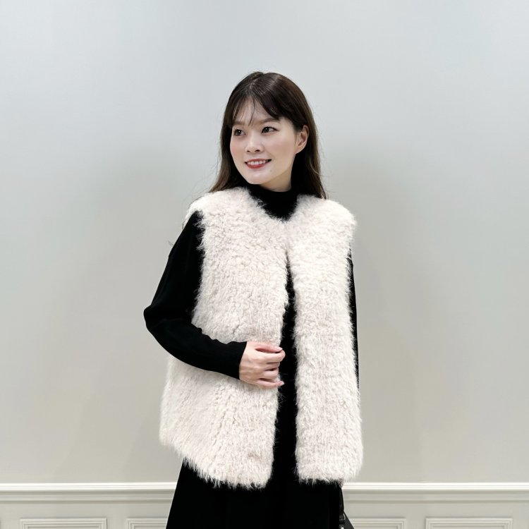 アルチビオファーベスト ふわふわファーが、たまらなくカワイイ！ファーベストのGETはお早めに