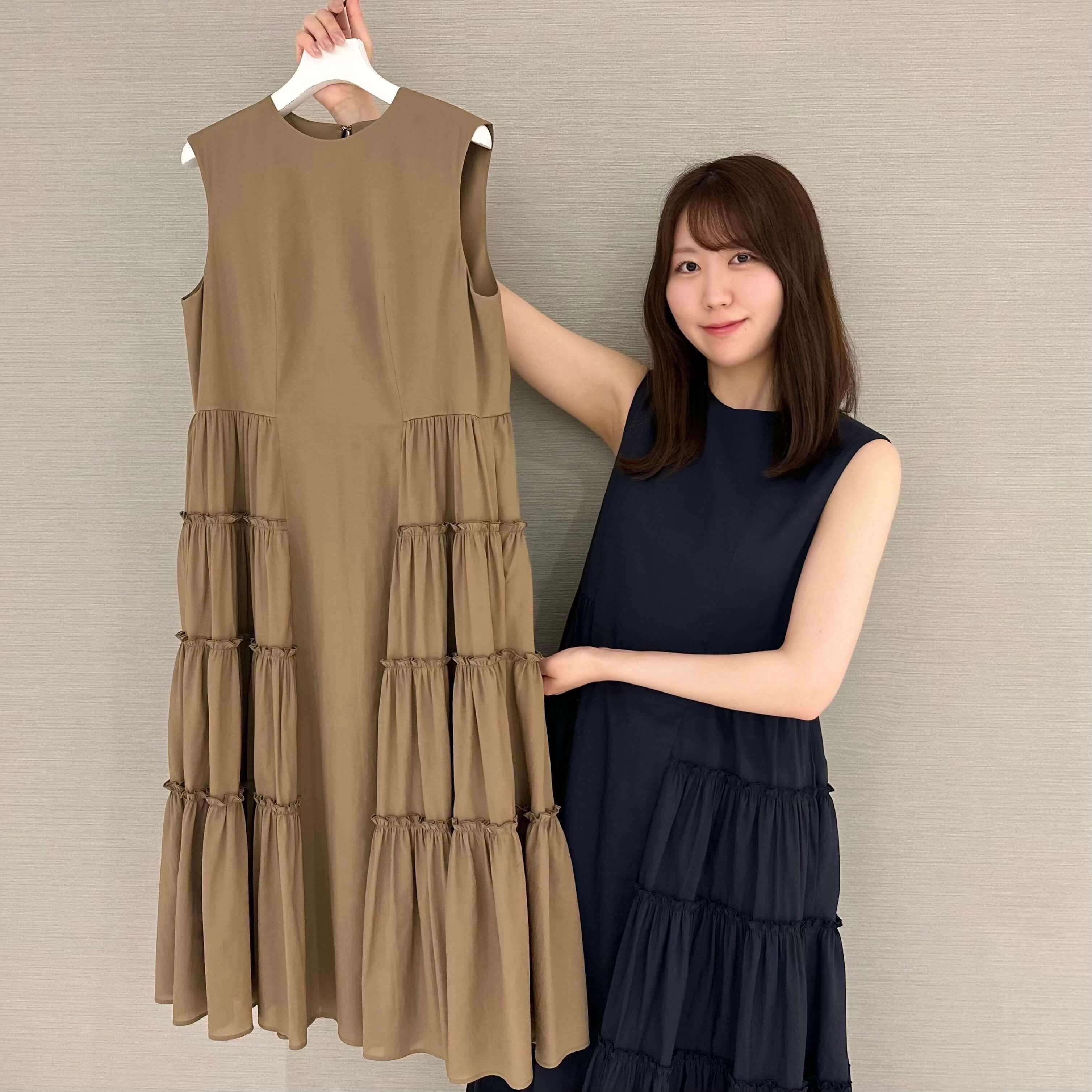 AVENIRETOILE♡オーガンジーギャザー切替ブラウス AVENIRETOILE♡オーガンジーギャザー切替ブラウス - メルカリ