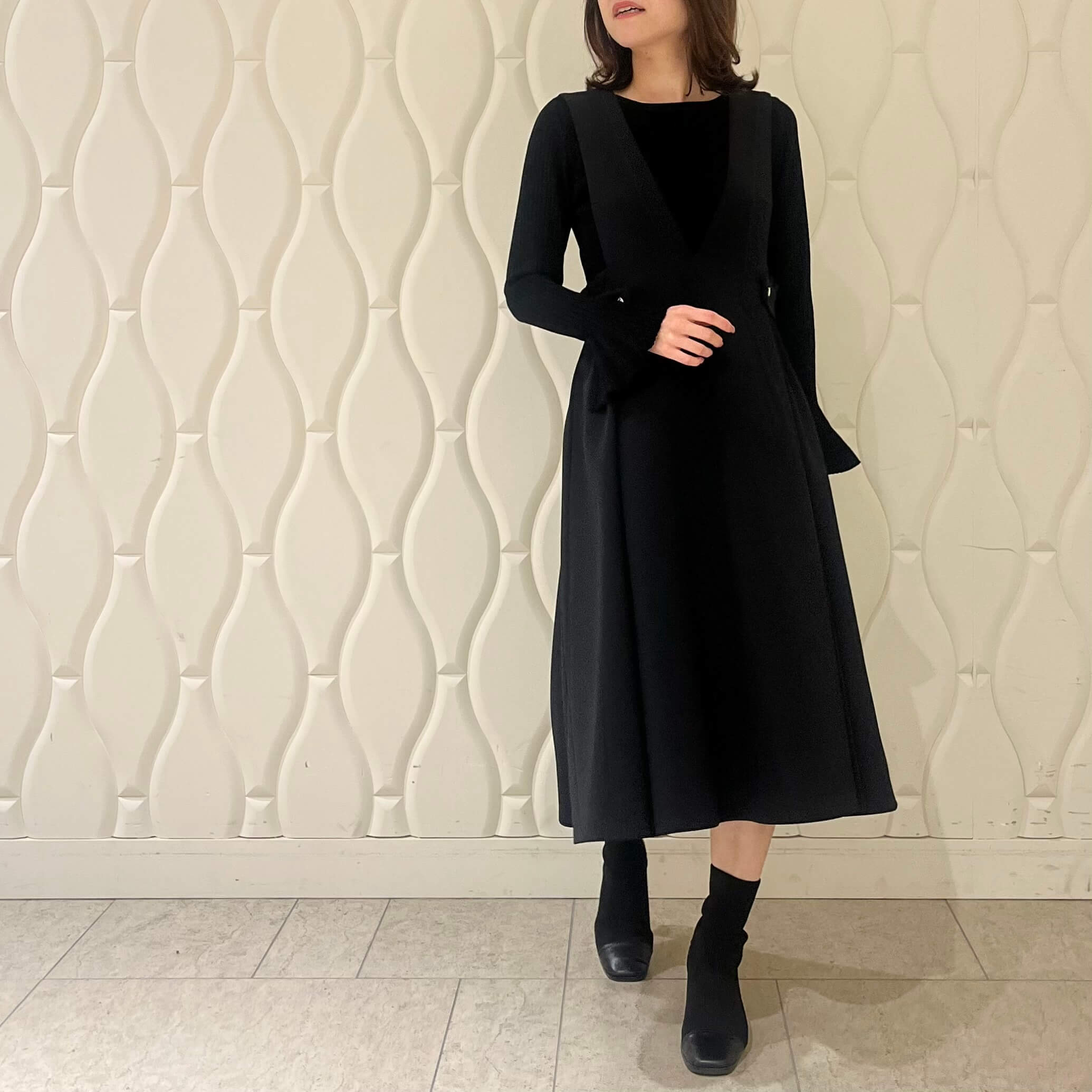 低身長/小柄のスタイルアップ術】上質感とデザイン重視で大人可愛く