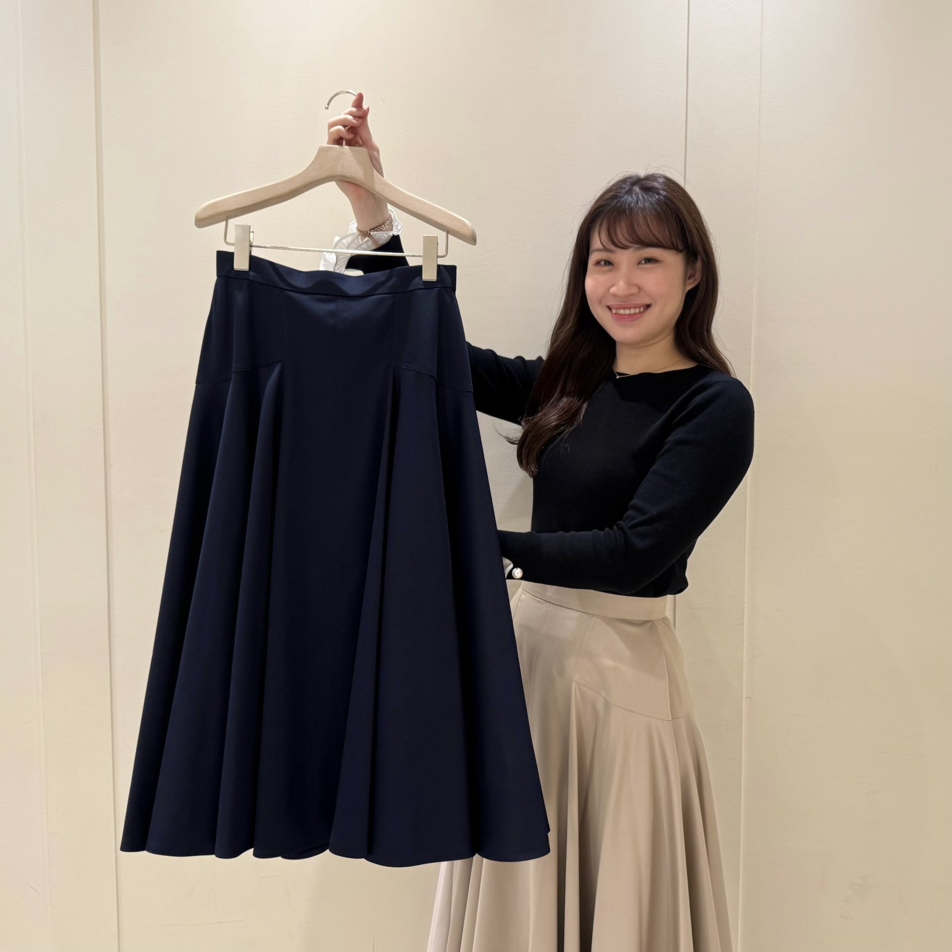 今週末の要CHECKアイテム！ / 切替デザインフレアスカート＠伊勢丹新宿