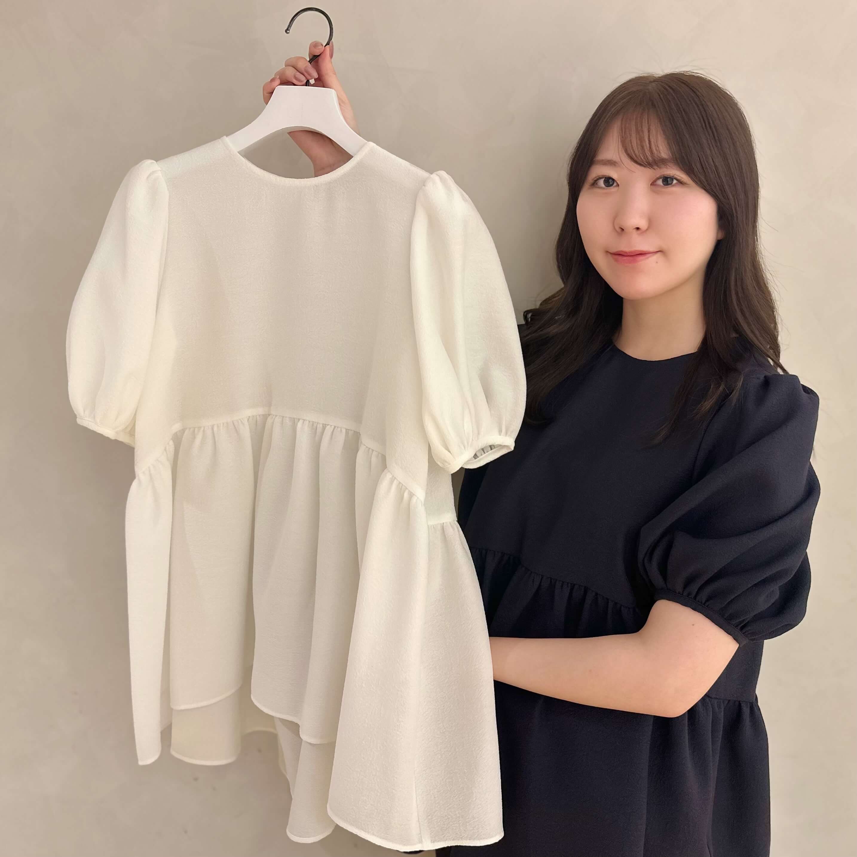 AVENIRETOILE デザインパフスリーブブラウス 新作入荷情報〈デザインパフスリーブブラウス〉 | m-i-d