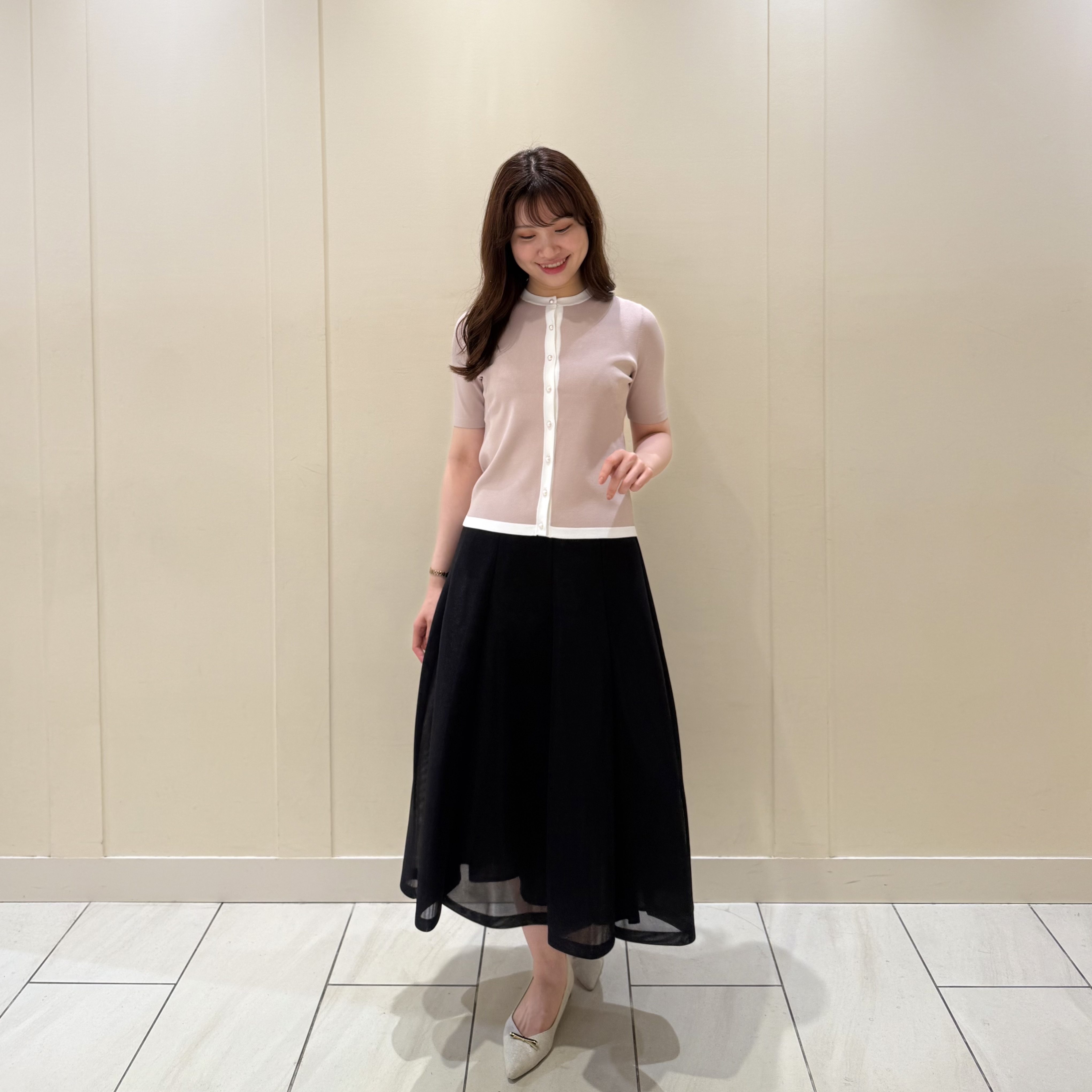 AVENIRETOILE UVカットバイカラー半袖ニットカーディガン36 バイカラーカーディガンでオフィスも休日もおまかせ♪柔らか