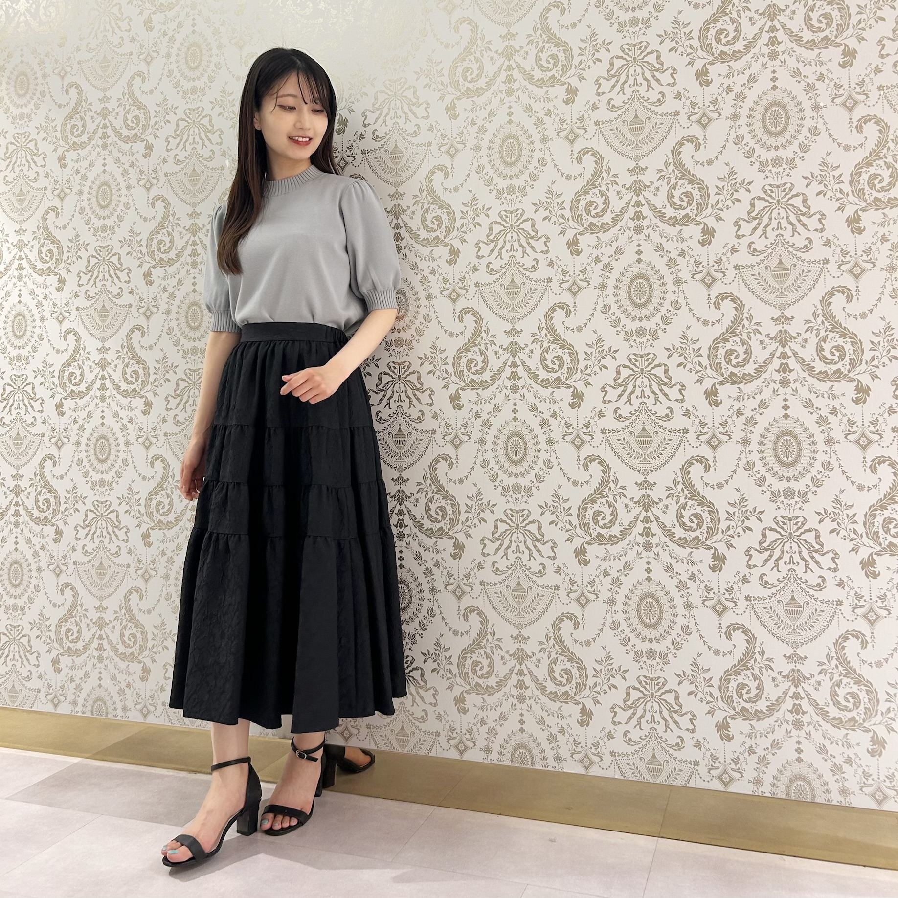 新作アイテムをご紹介！甘すぎない、大人可愛いを叶えるコーデ