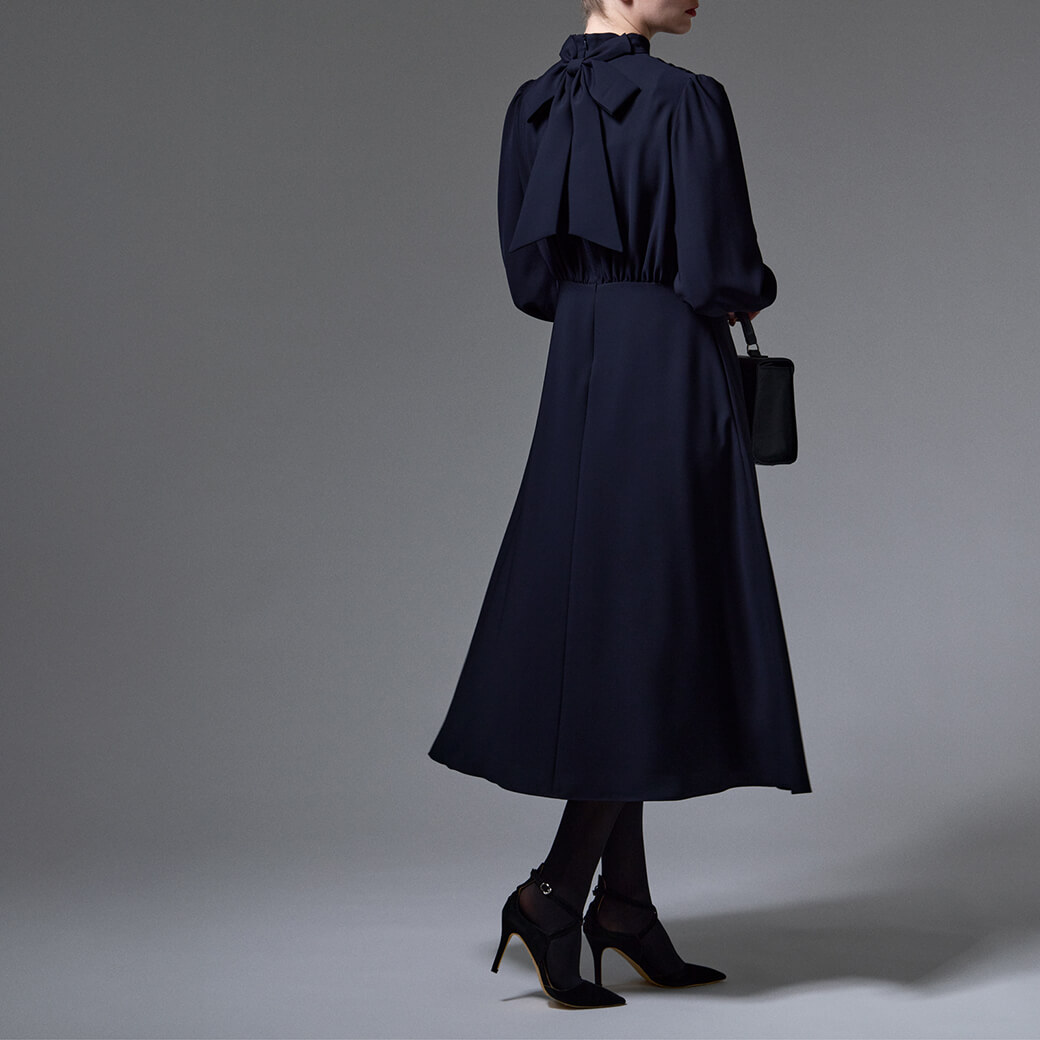STYLE NOTE / The Power of a Bow 2025 | m-i-d | AVENIRETOILE