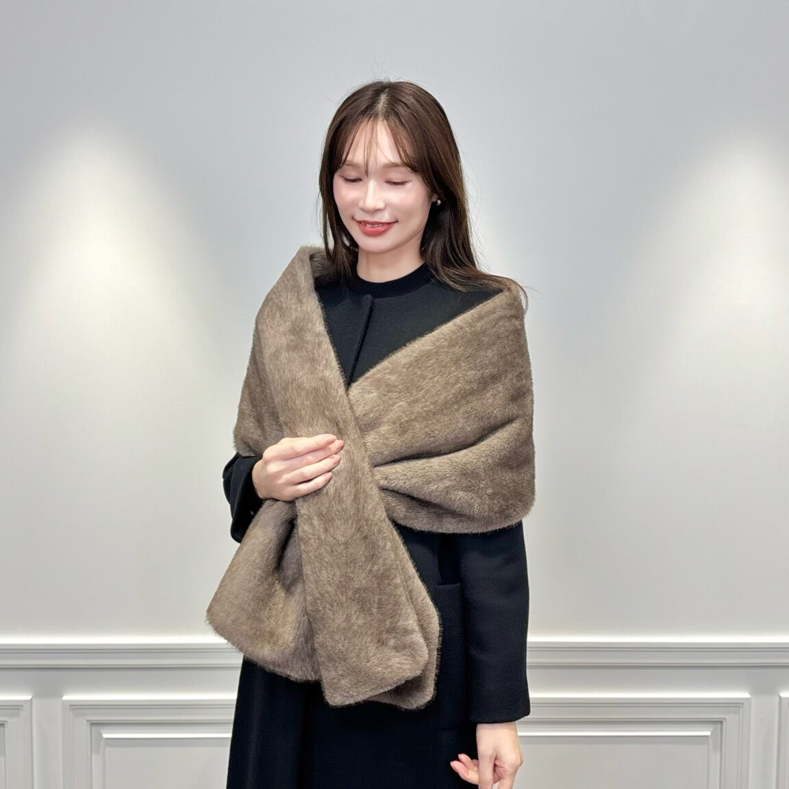 SALE】纏うだけで華やぐ。エコファーボリュームストールがSALEに登場