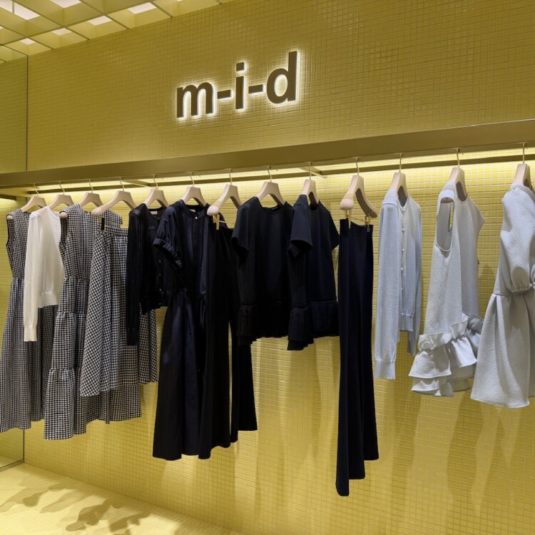 新作入荷情報〈フリルポケットワンピース〉 | m-i-d | AVENIRETOILE