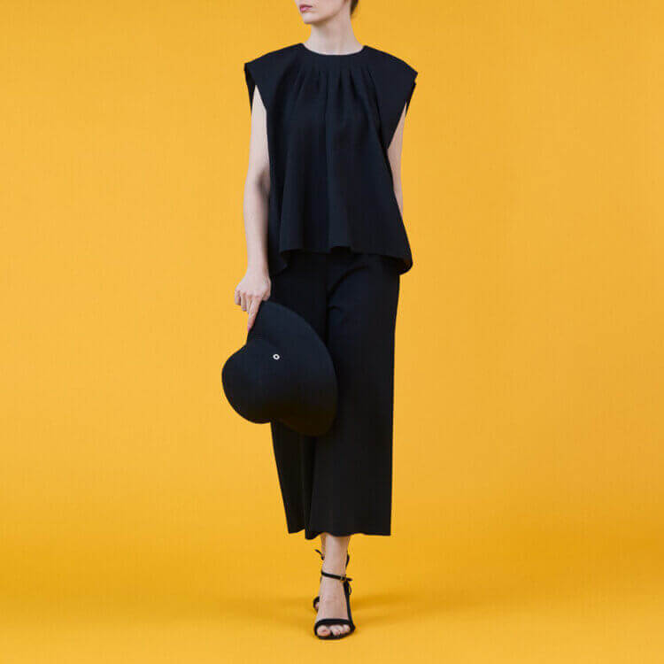 Aveniretoile 裾フリルカットソー m-i-d e-shopping ”ADVANCED SUMMER SALE”裾フリルカットソーコーデ