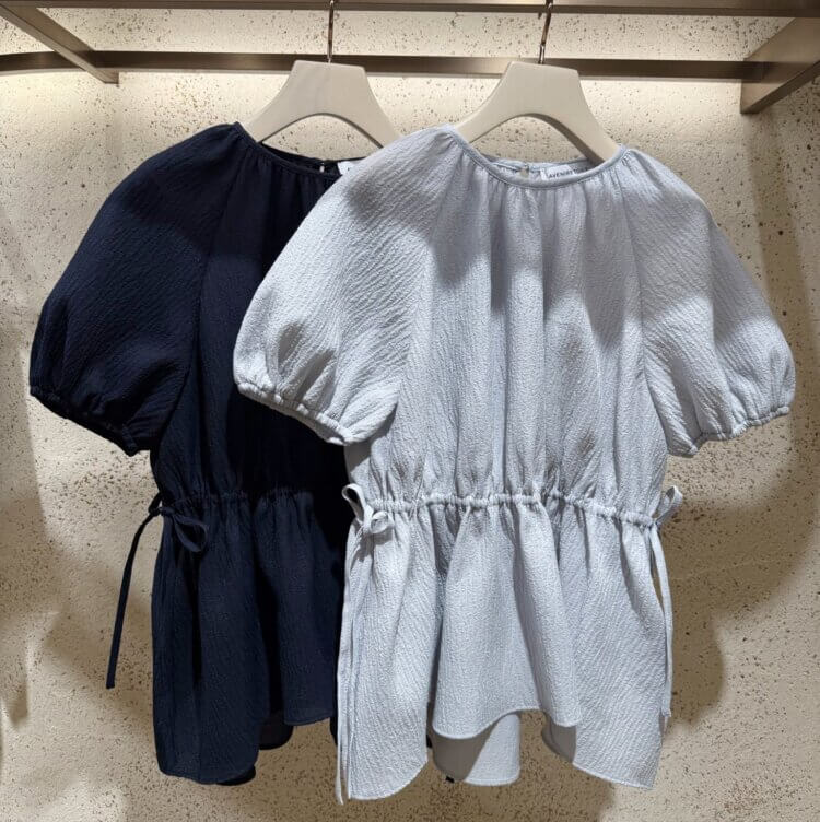 新作入荷情報〈切替フレアブラウス〉 | m-i-d | AVENIRETOILE