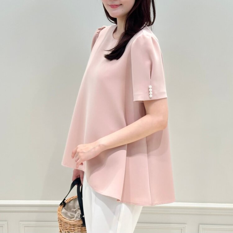 STYLE BOOK 〜 CROSSED GLANCES 2025 〜「エレガントな魅力溢れるジレ