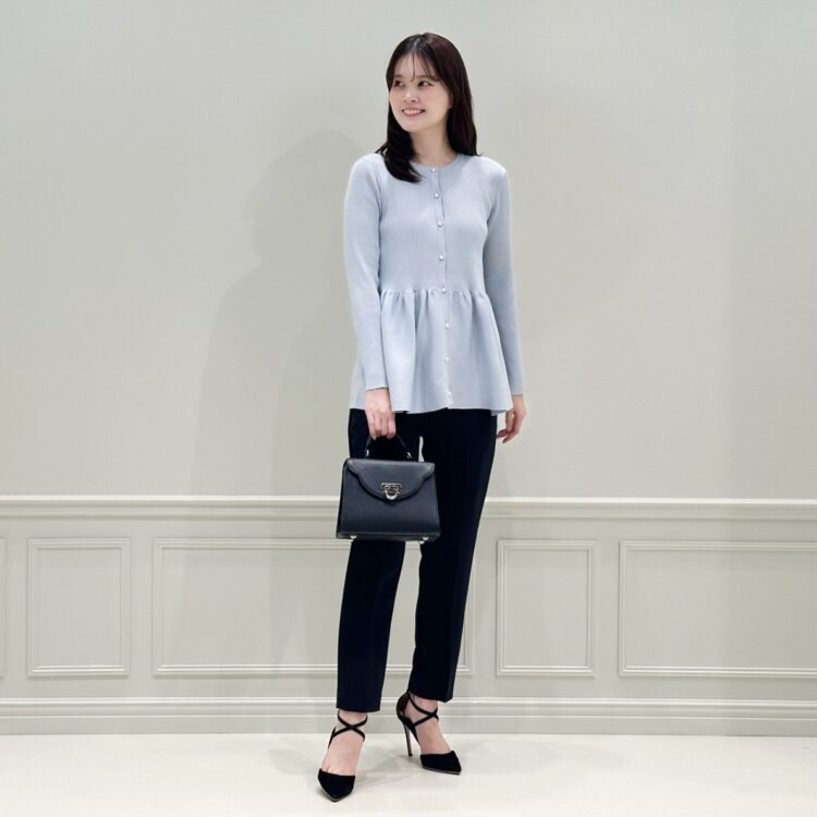 新作入荷情報〈ノーカラーラペルジレ〉 | m-i-d | AVENIRETOILE