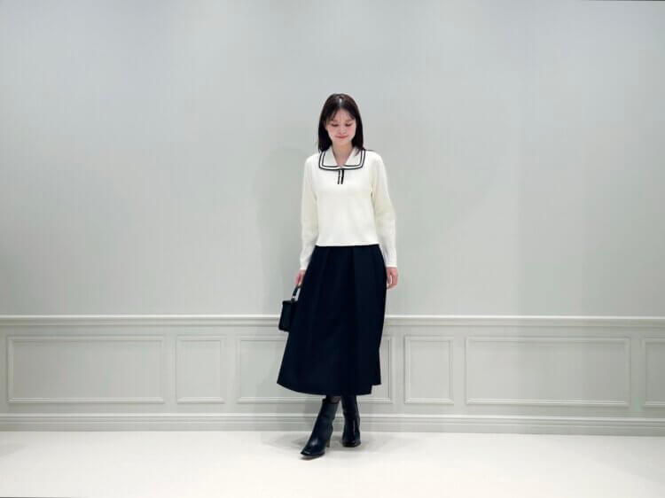 今、気になるのは“きちんと見えニット”♡秋は「襟付きニット」で