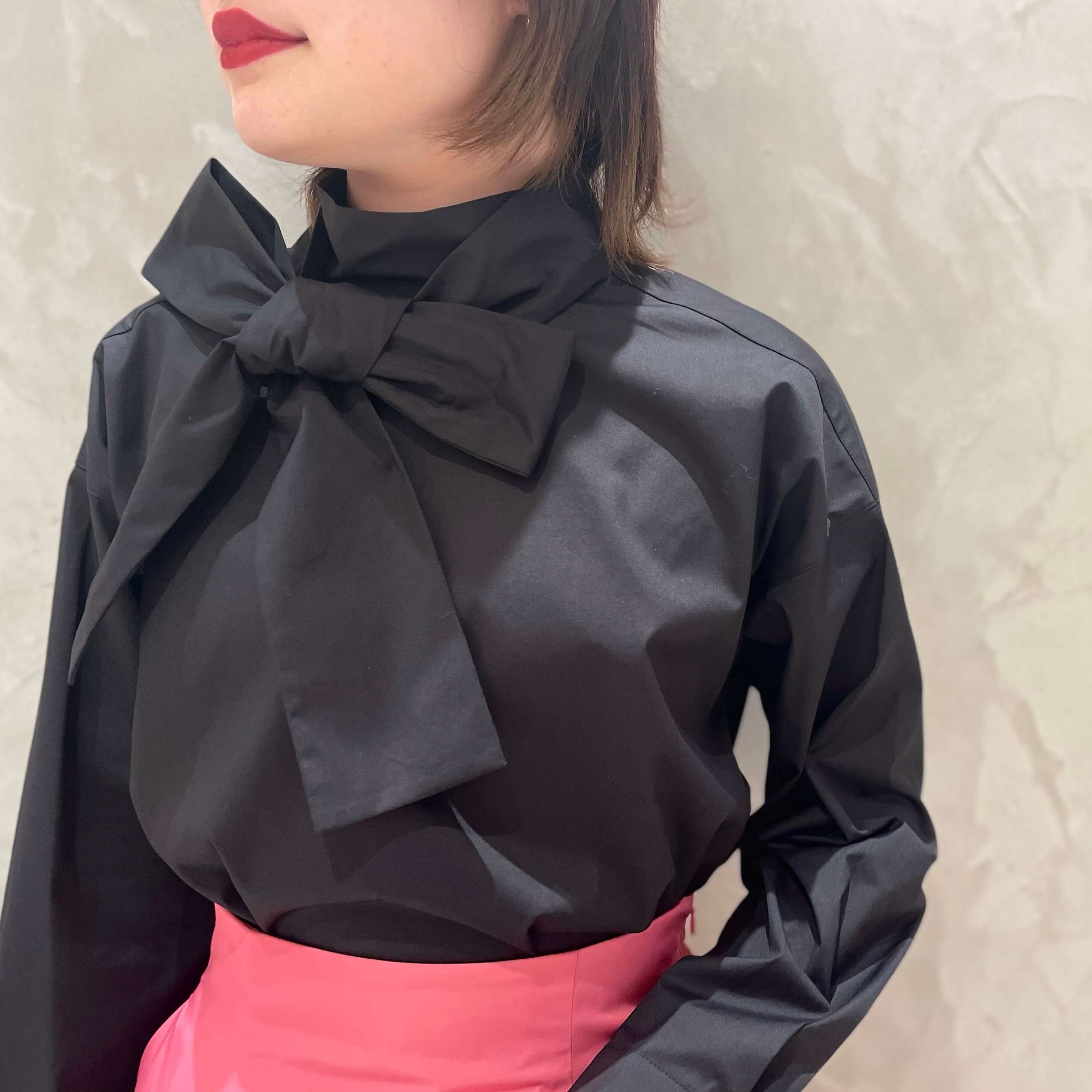 BLENHEIMブレンヘイム　前後2WAYリボンタイロングシャツ　S 黒 コーディネートを華やかに見せる！“ 前後2WAYリボンタイロングシャツ