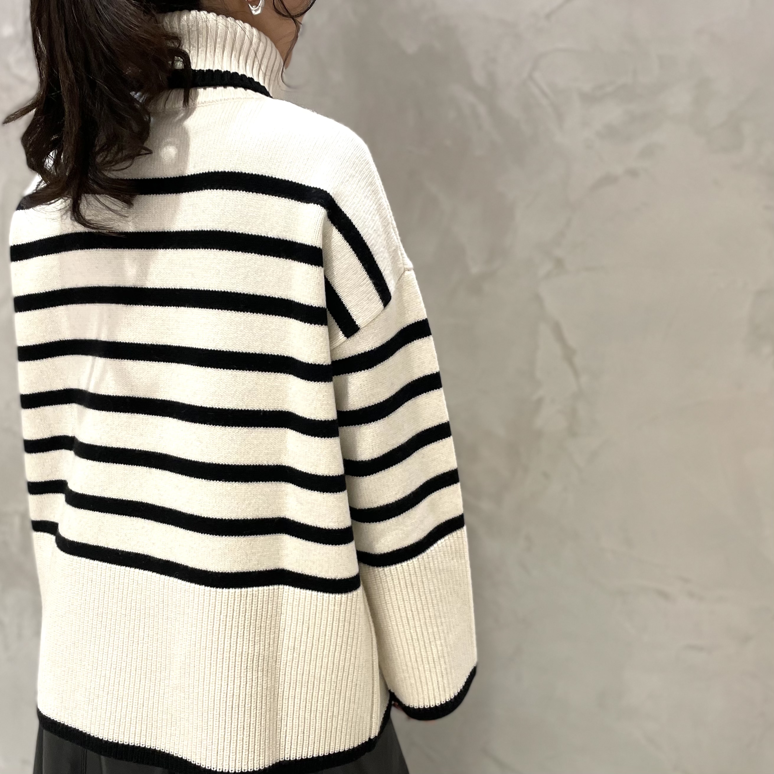 冬コーデにおすすめ！〝ボーダータートルネックニットプルオーバー