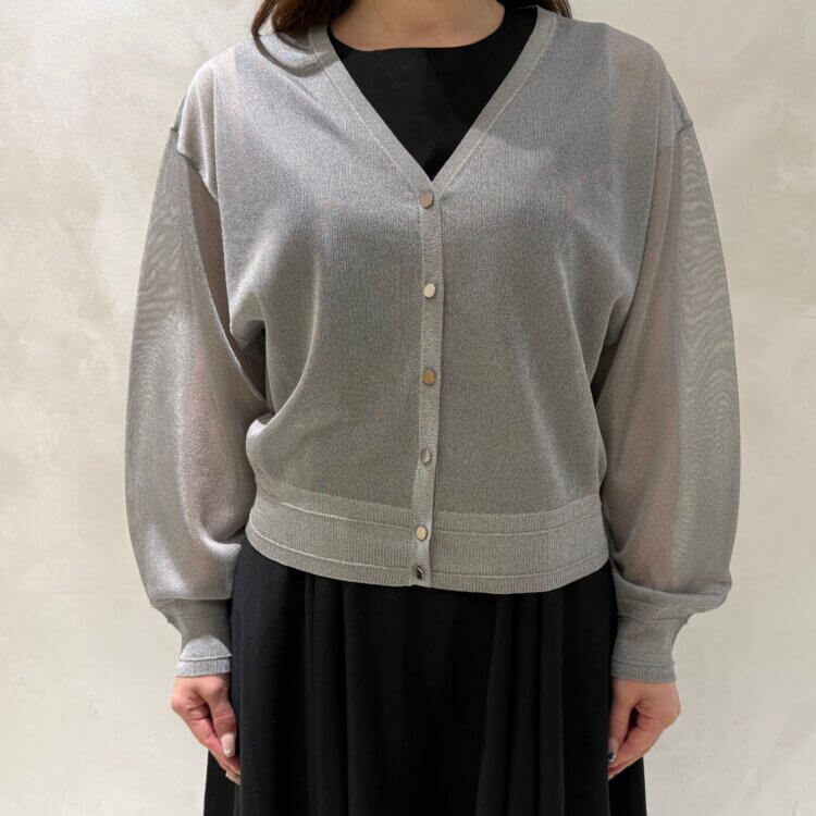 Coming up soon 】“リブデザインVネックシアーカーディガン”が入荷し