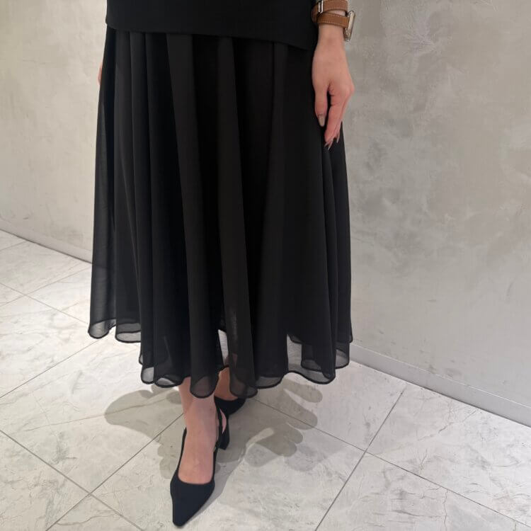 ショートコートでつくる 冬の愛されコーデ | m-i-d | BLENHEIM