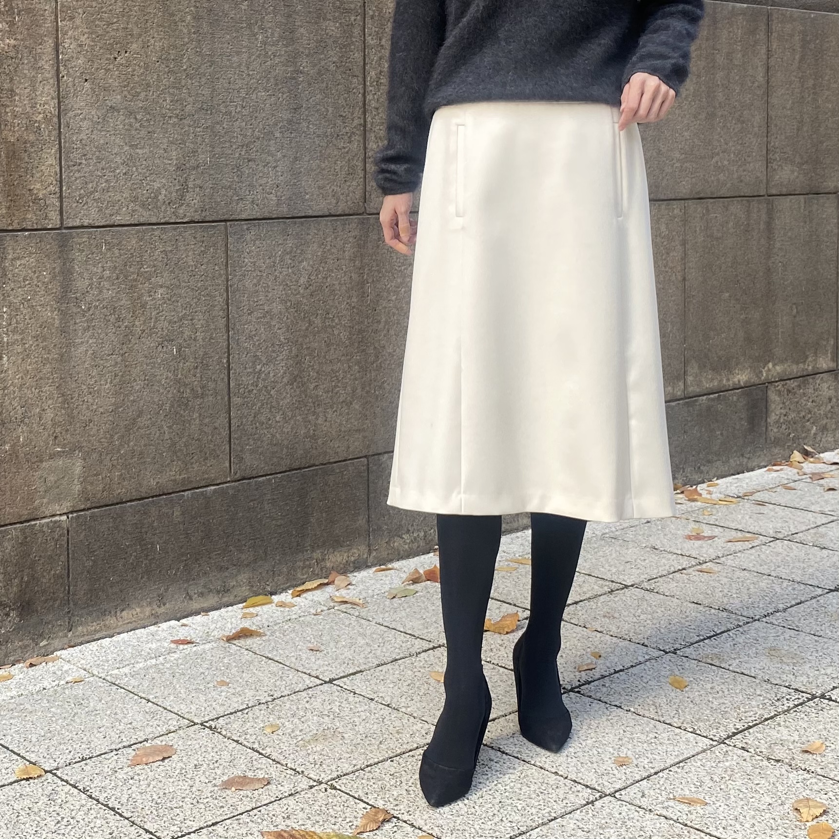 新作入荷情報〈ダブルクロス切替デザインスカート〉 | m-i-d | M