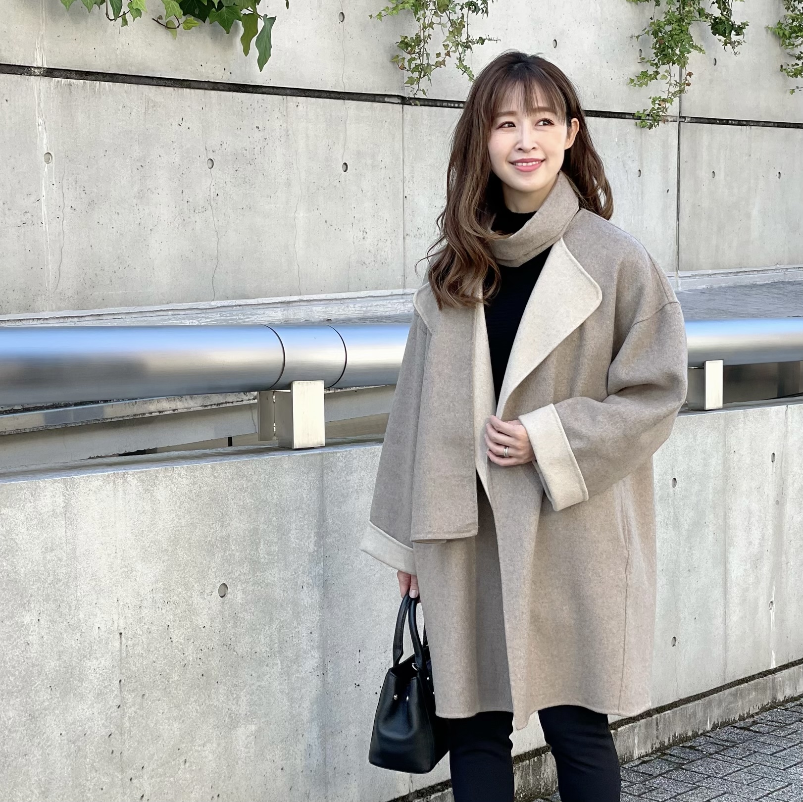 今季大注目！＜ストール付ミドルリバーコート＞で彩る冬コーデ | m-i-d