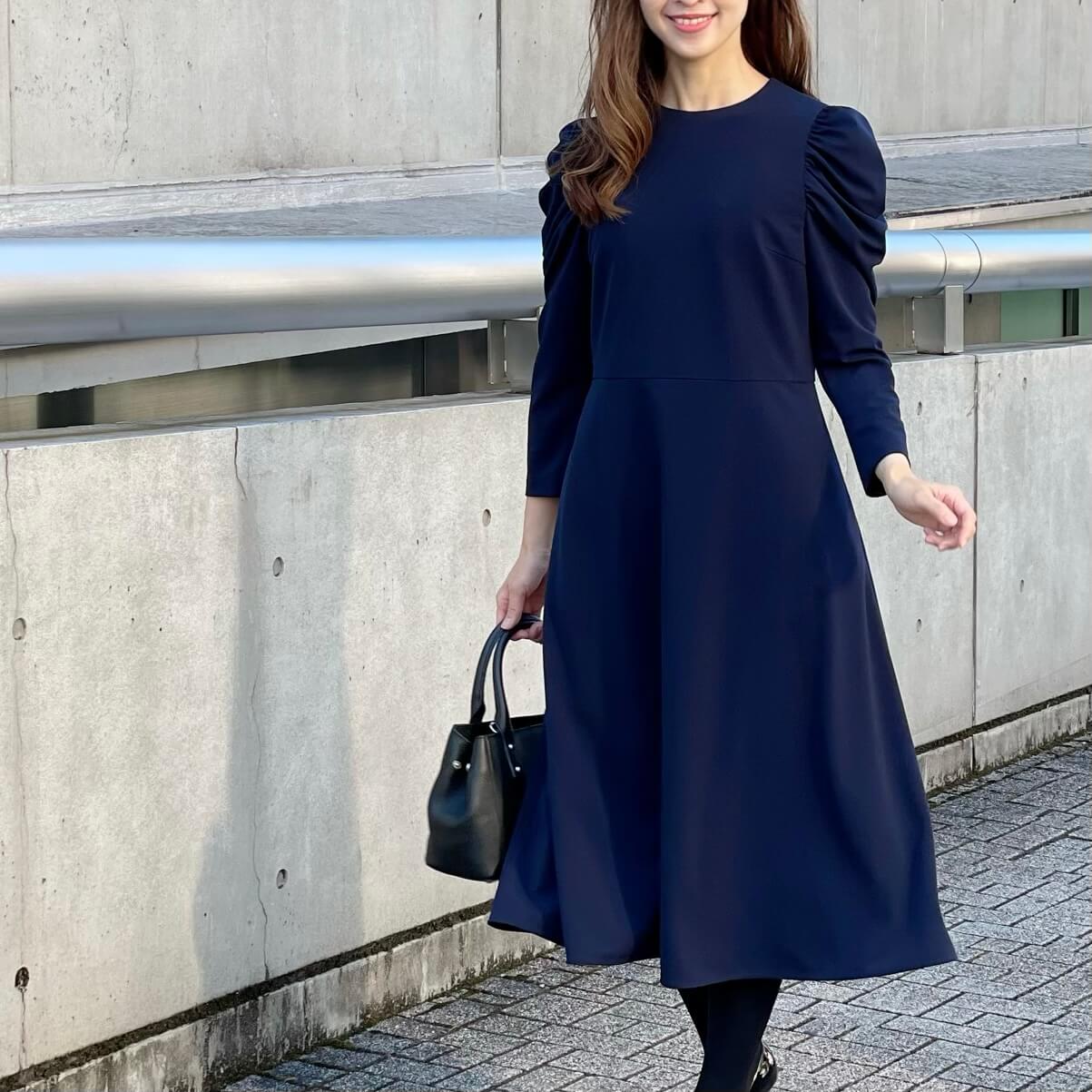 e-shoppingに近日入荷予定＜パフスリーブ切替フレアワンピース