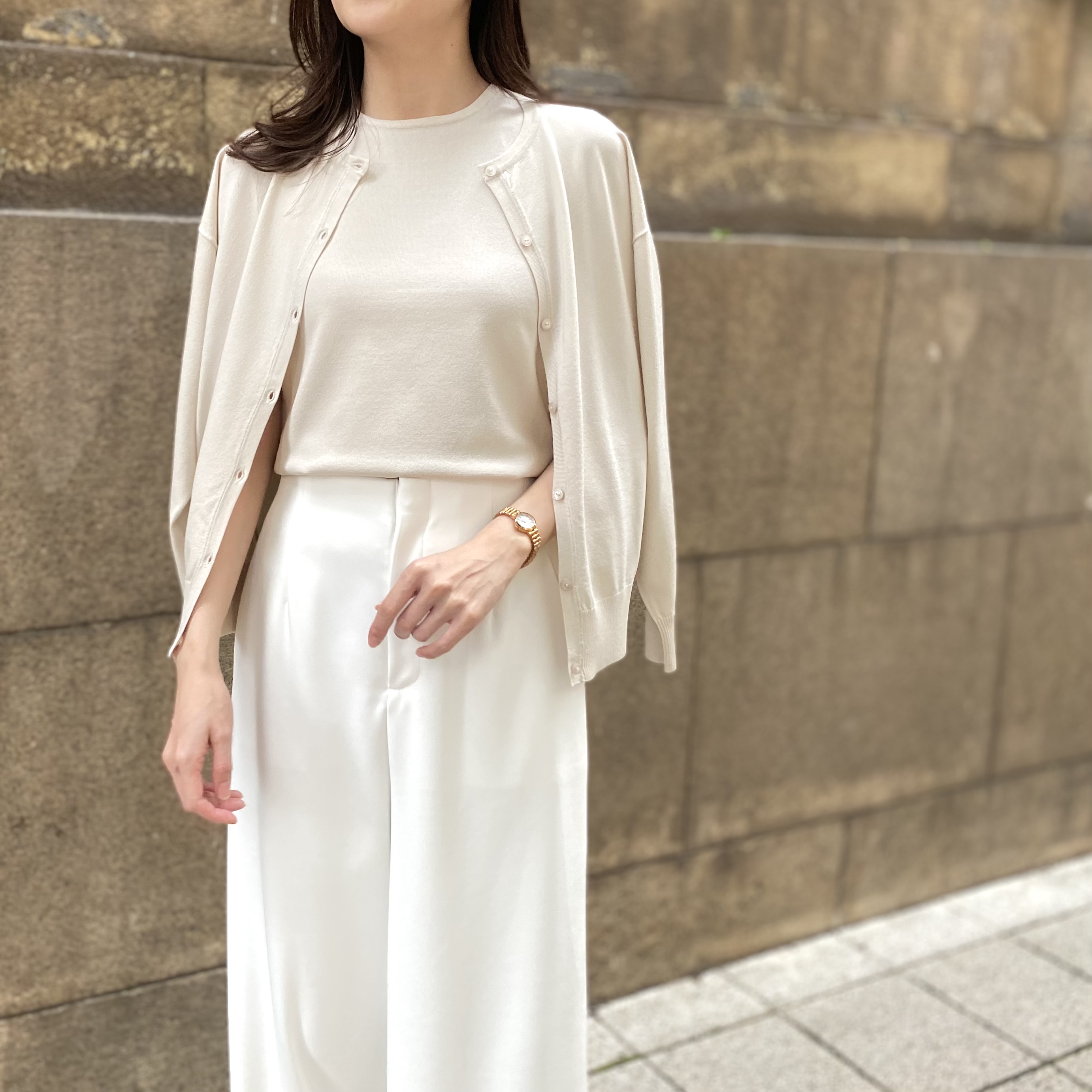 8F4D7042-8F5A-4883-BA45-