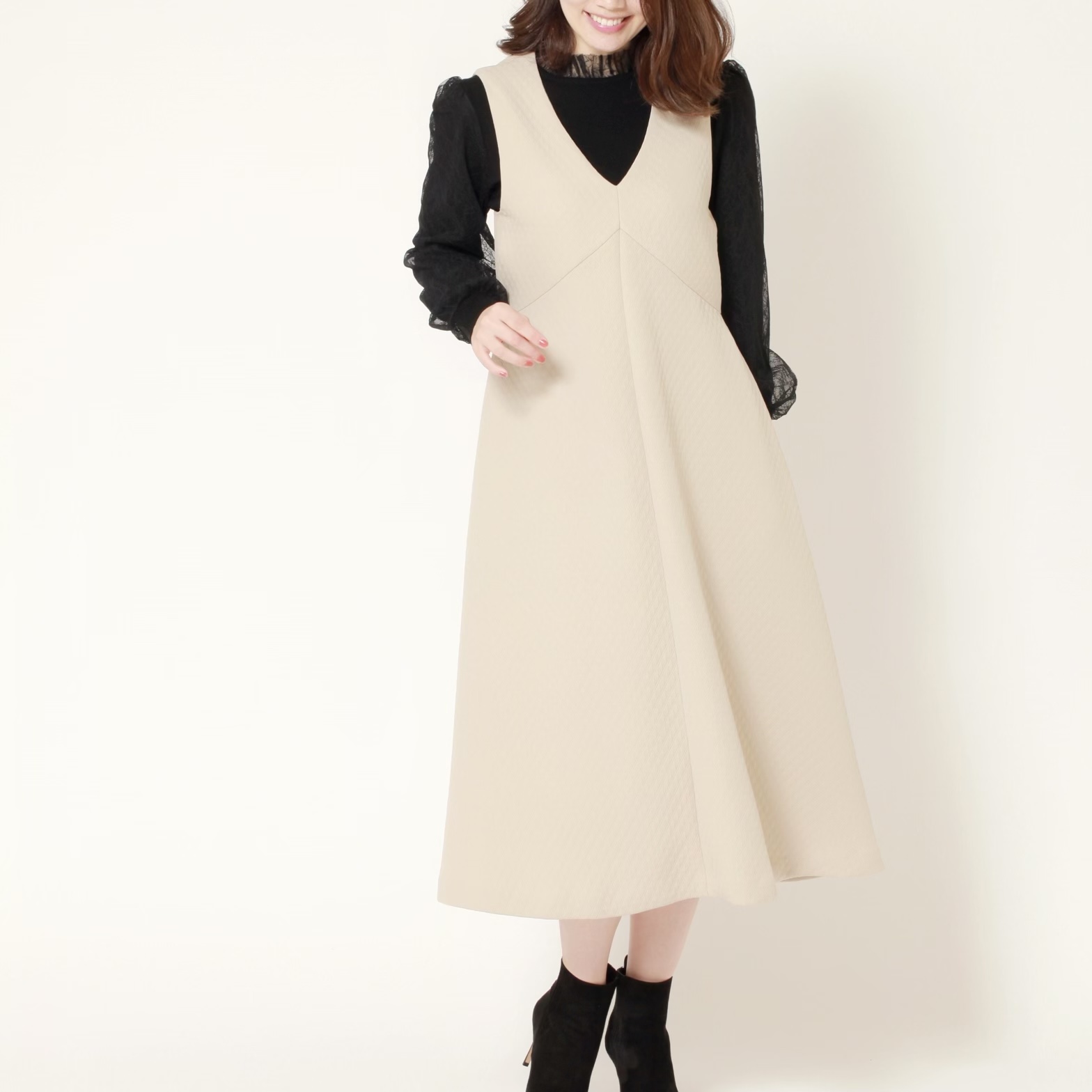 キルトライクジャガードワンピース＞投入で秋冬定番のワンピコーデを