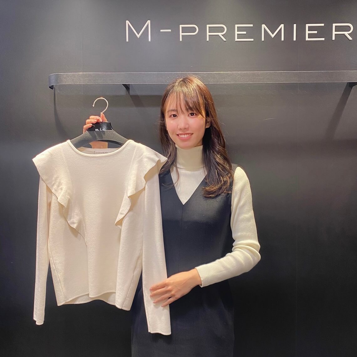 70CDD8FD-6872-4F50-BA5A-