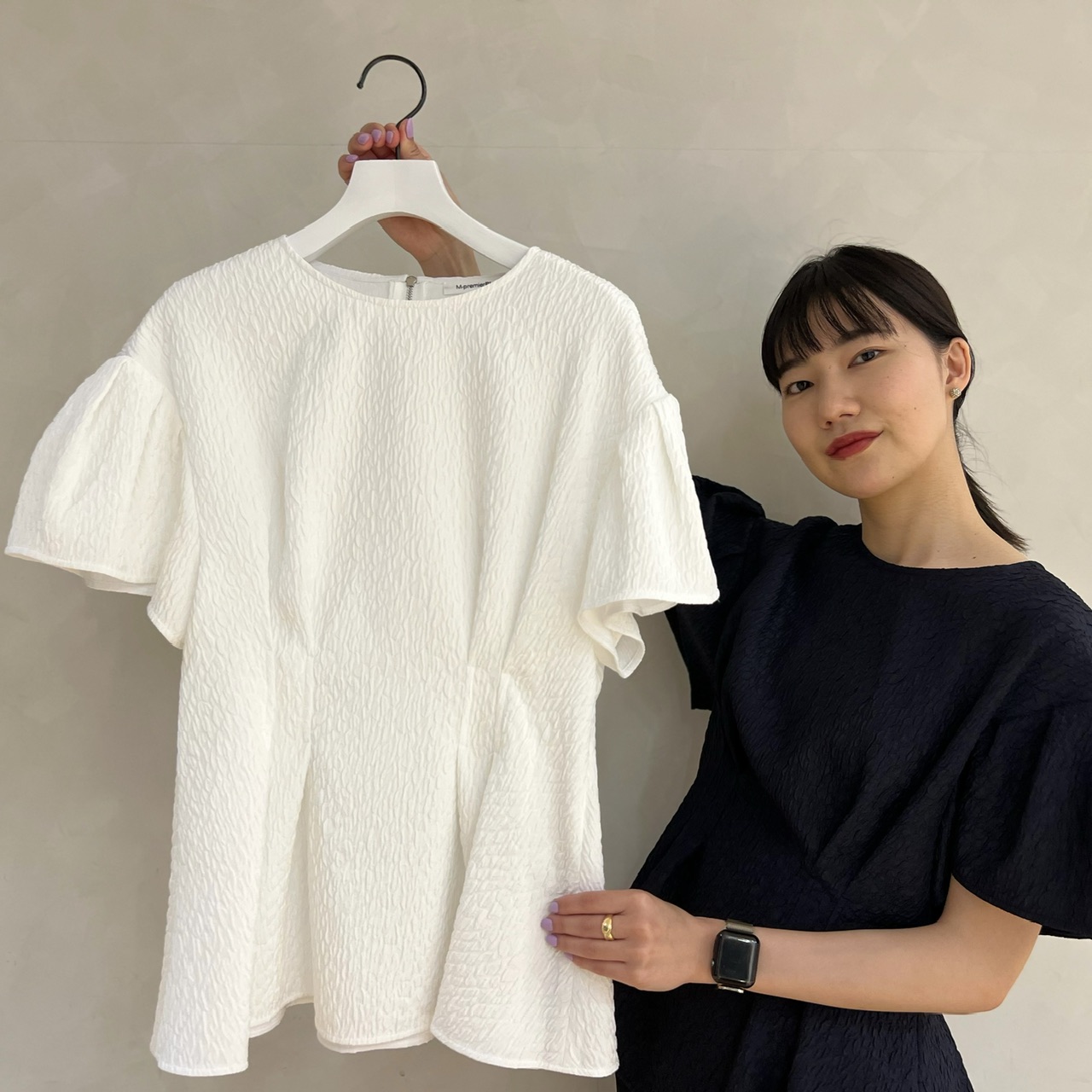 RECOMMEND ITEM / 一枚で華やぐ“ジャガードブラウス”を初夏