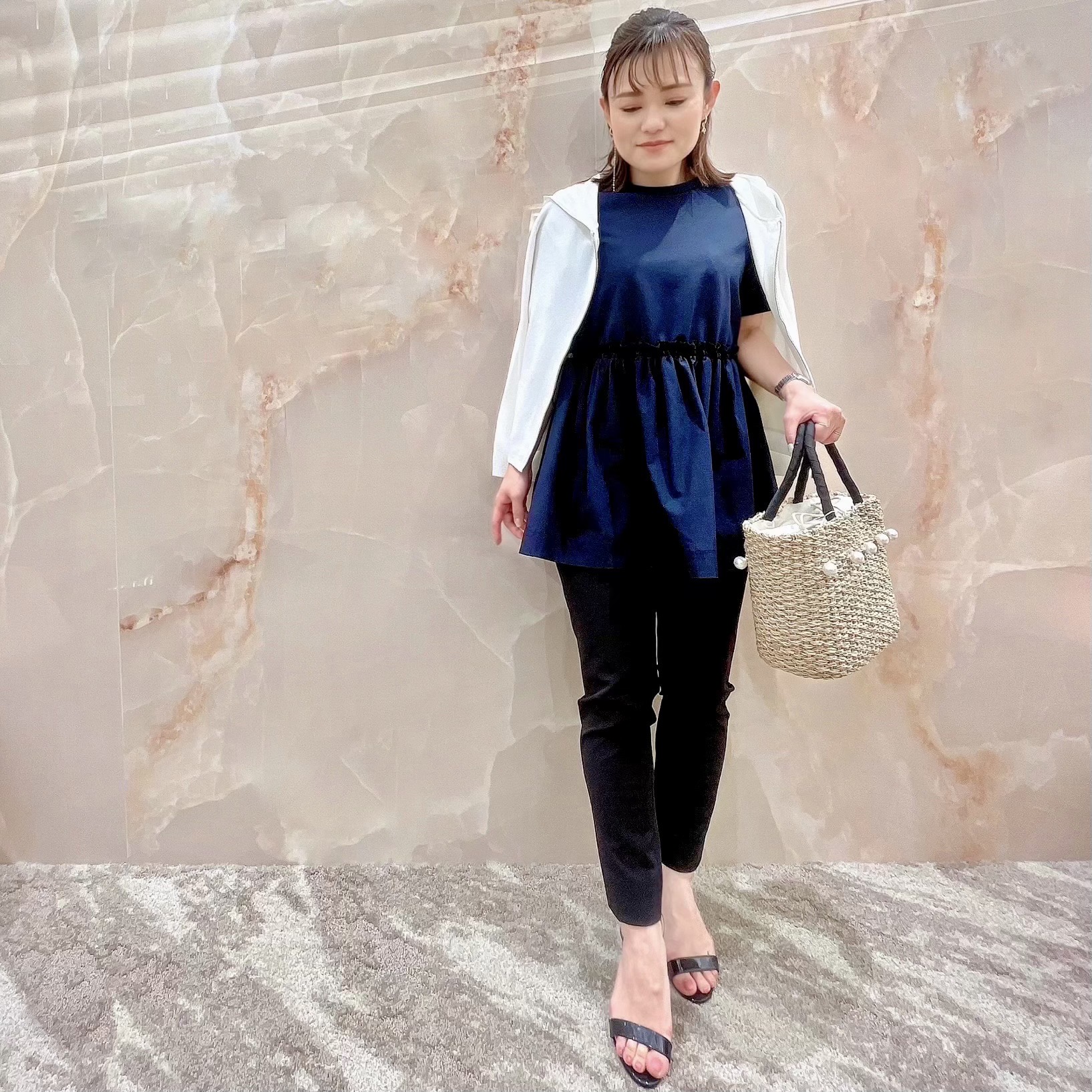 エムプルミエ ブラック 今期 新品未使用 パンツ　ネイビー　36 IMG_5736.jpeg