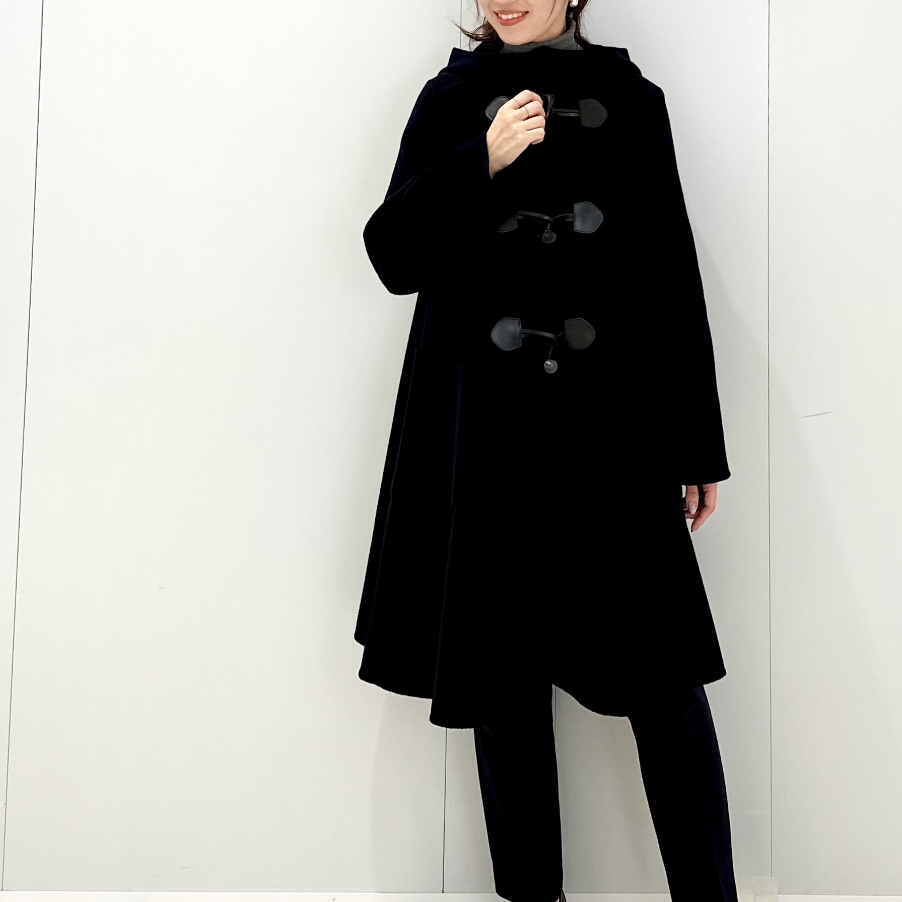 冬のおしゃれプランの第一歩は、着るだけでサマになるコートから