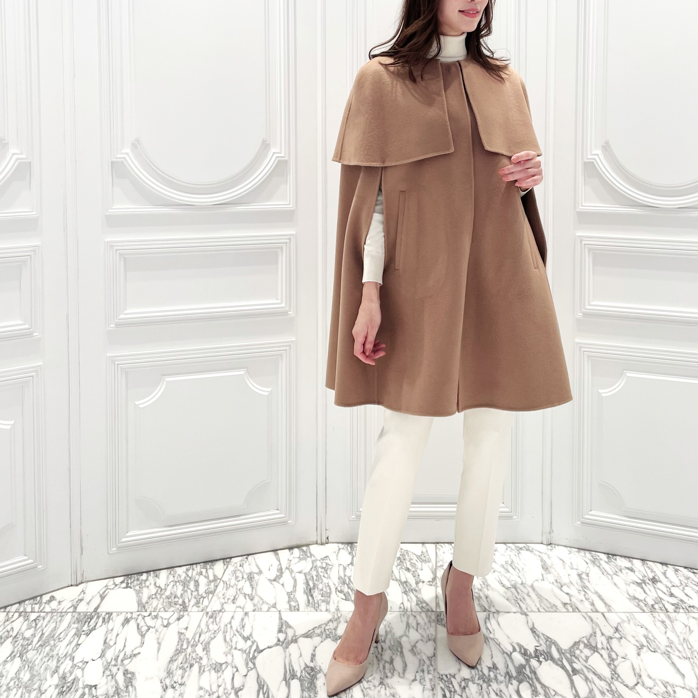う*ん様 エムプルミエ　ケープ　コート こなれ見えが叶うケープコートで品格漂う上級者スタイル | m-i-d | M