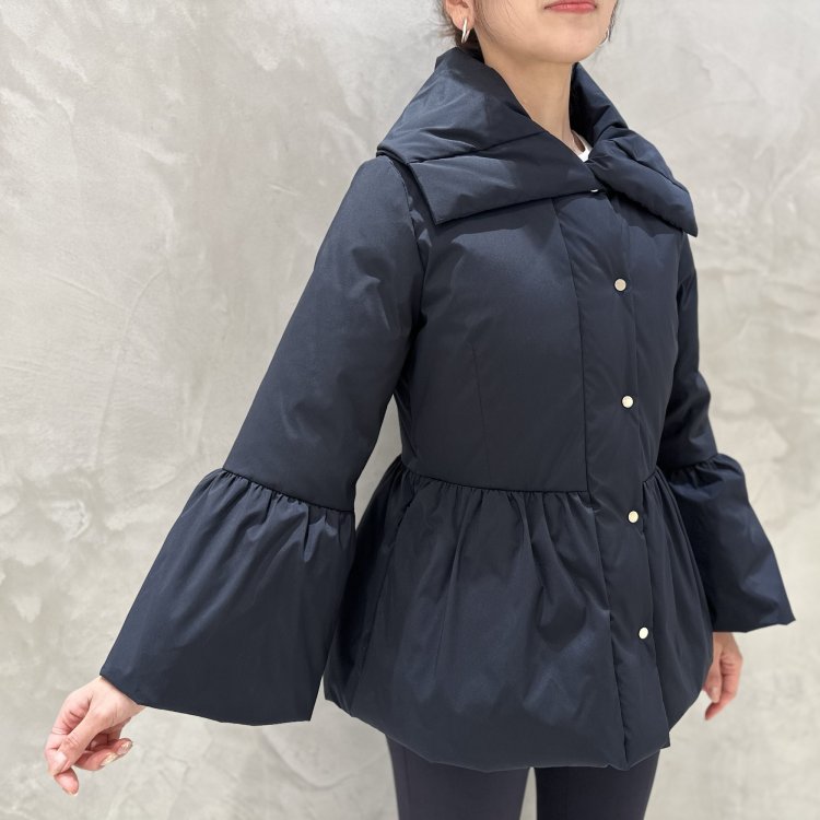 WINTER SALE】50%OFF<ドットボタンペプラムダウンジャケット WINTER SALE】50%OFF<ドットボタンペプラムダウンジャケット