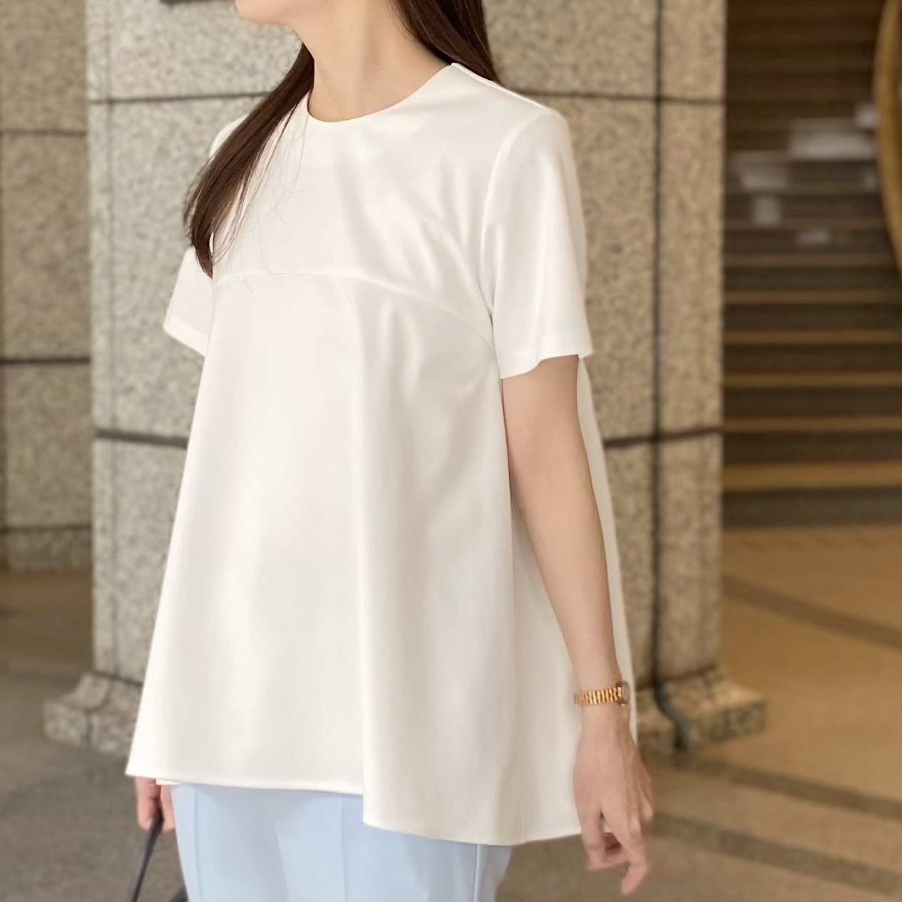 SALE】先週の人気アイテム＜バックギャザー切替ポンチカットソー