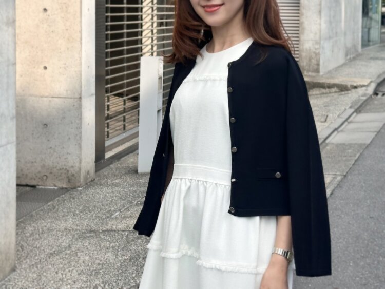 先週の人気アイテム＜UVカットメタルボタンニットカーディガン＞の
