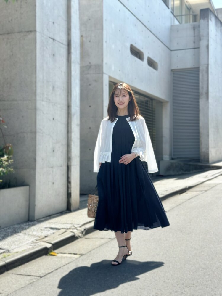 SALE】インスタライブ着用 / 涼しげネイビーで叶える、品よく華やぐ