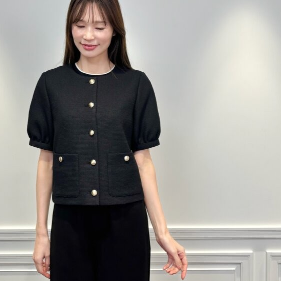 ポンチラッフルフリルスリーブコート＞はe-shoppingに来週入荷予定