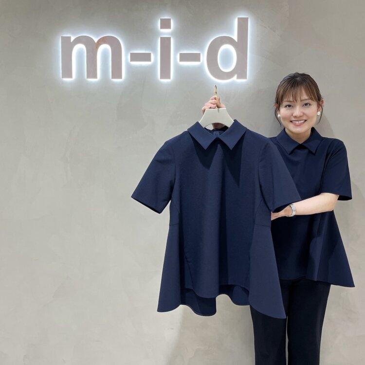 今週のおすすめアイテム/ 立体スリーブと涼感素材が軽やかな品格