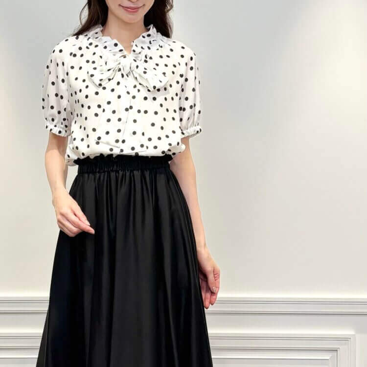 SALE】先週の人気アイテム＜ポンチデザインスリーブパールボタン