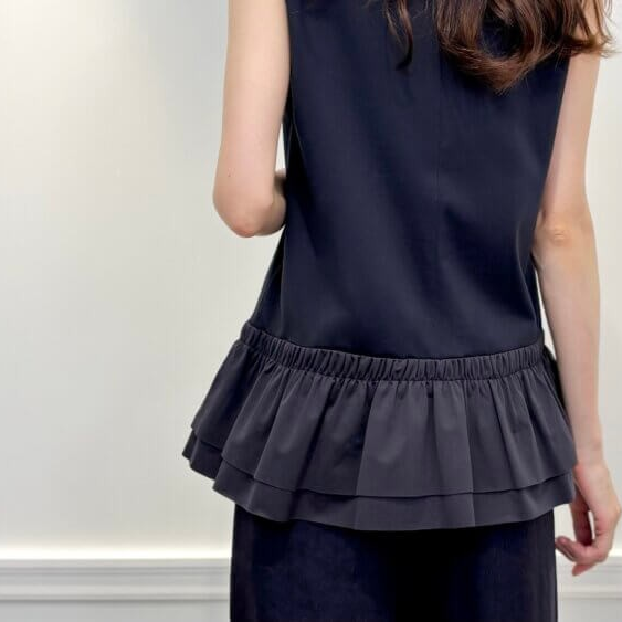 m,i,d, navy” / 新作パールボタンバンドカラーペプラムブラウスが入荷
