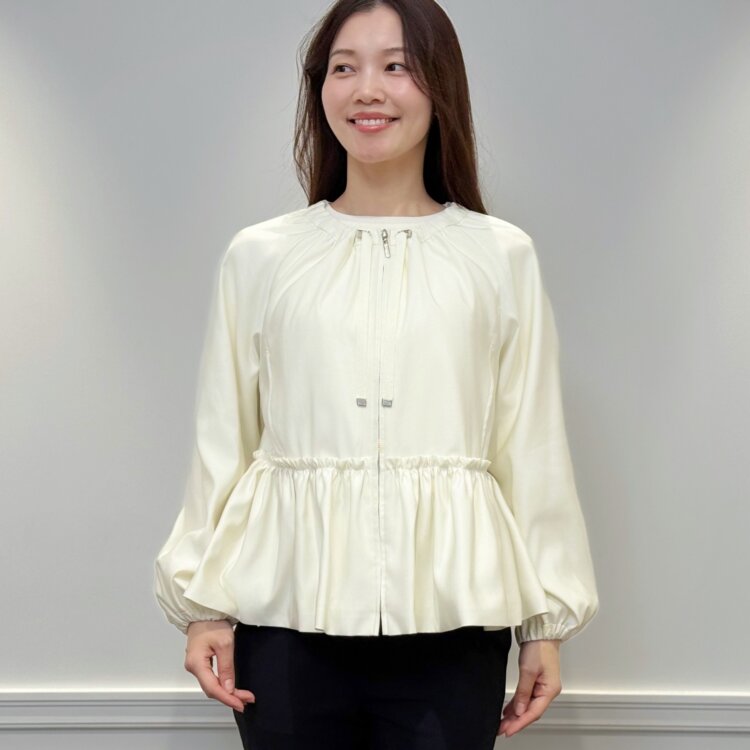 先週の人気アイテム＜フロントフリルノースリーブワンピース＞の