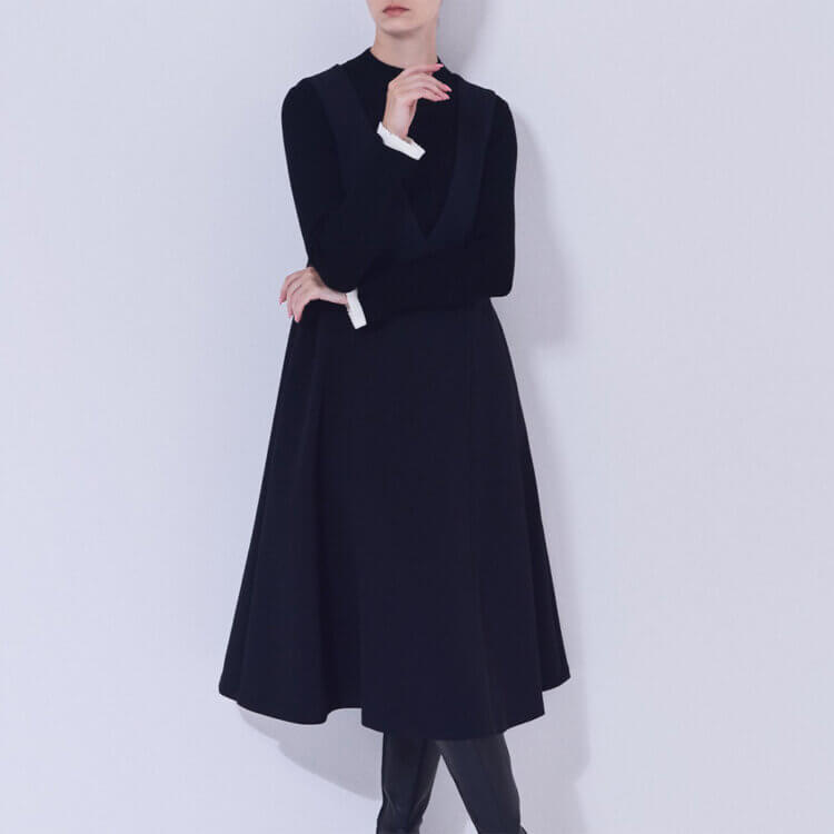 FEW ITEMS / ＜パールボタンノースリーブシャツワンピース＞のネイビー